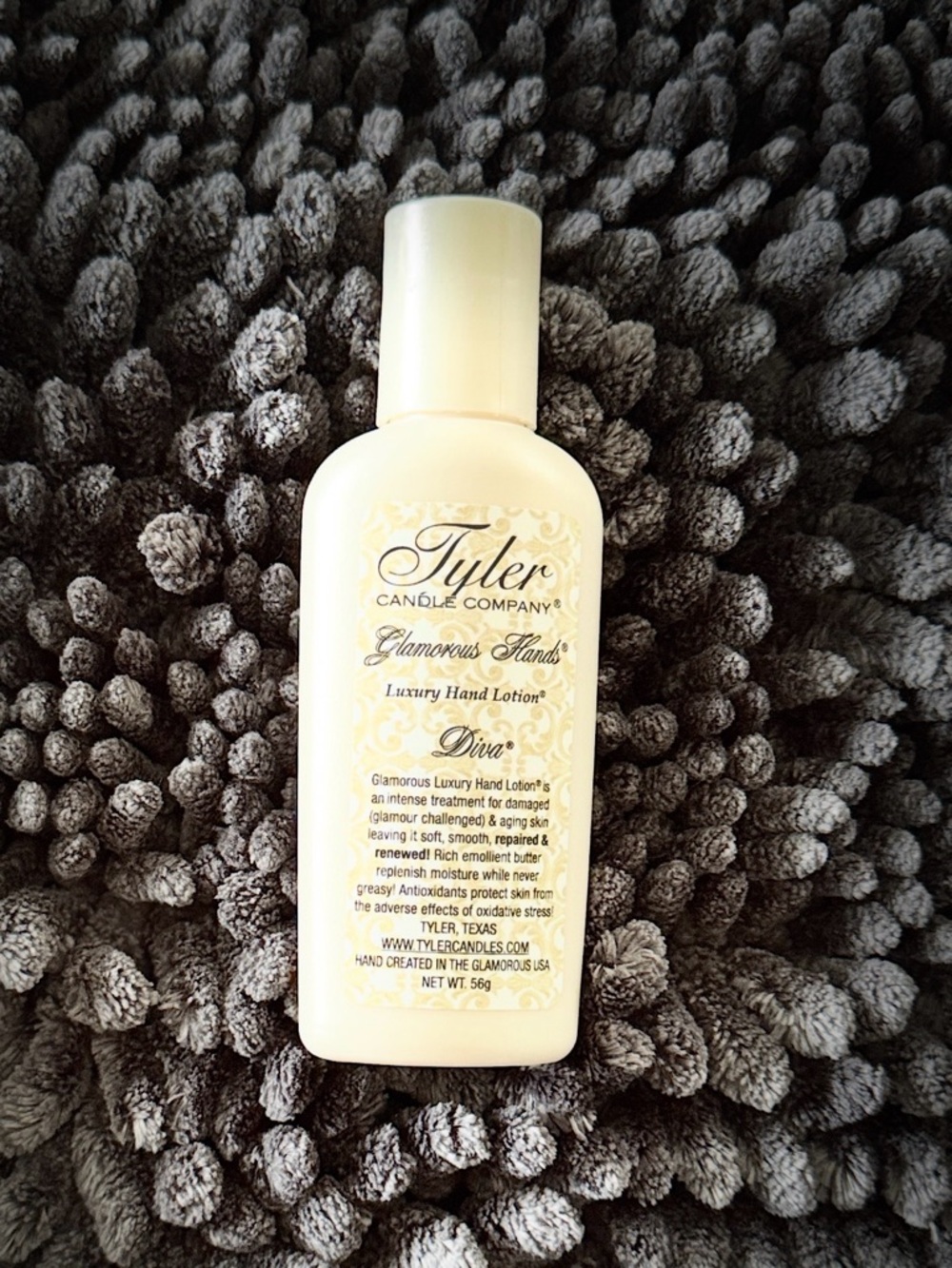 Tyler Candle Company Diva Room Spray, 2 candles & Hand Lotion Set. - Picture 2 of 5